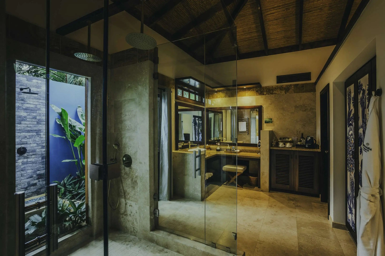 Nayara Springs