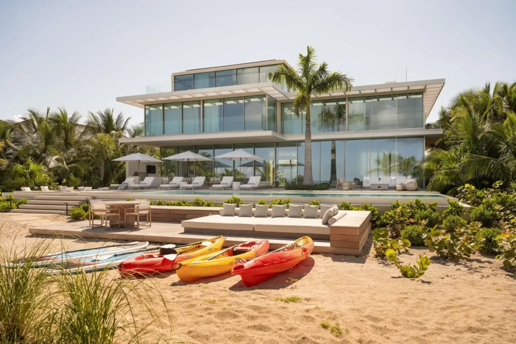 Families at Beach Enclave