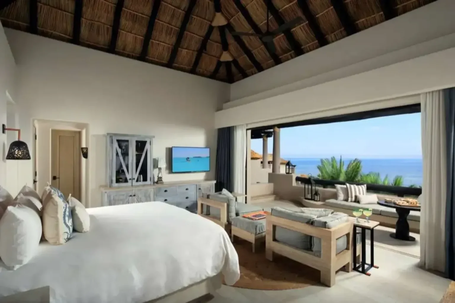 Esperanza, Auberge Collection