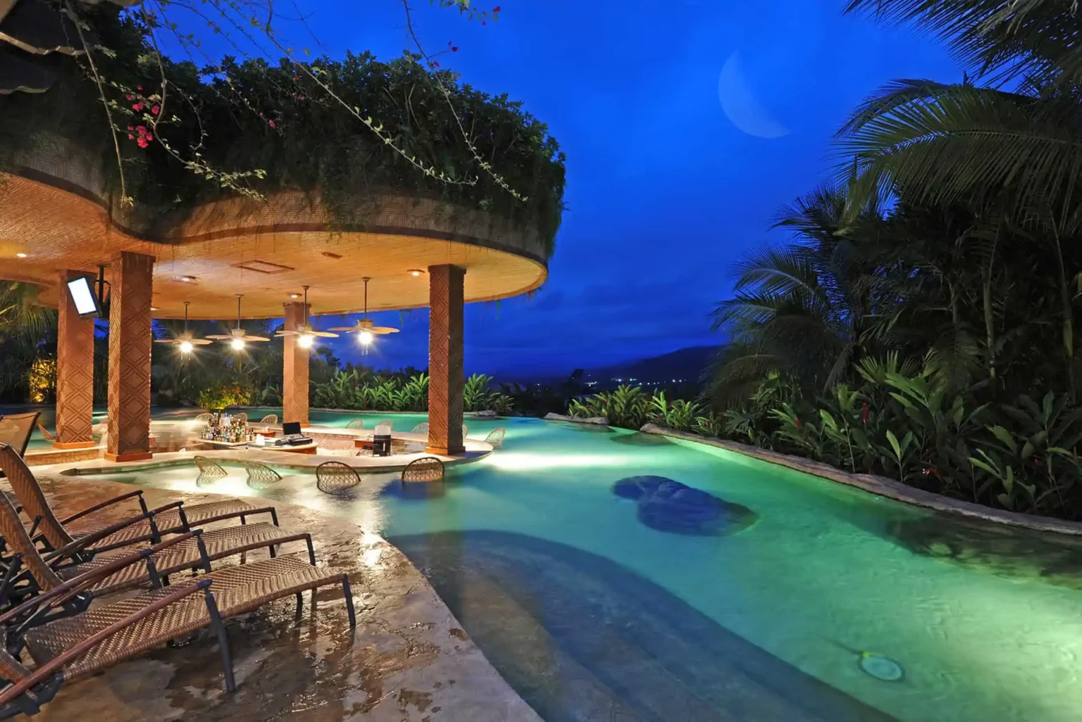The swim-up bar at The Springs Resort