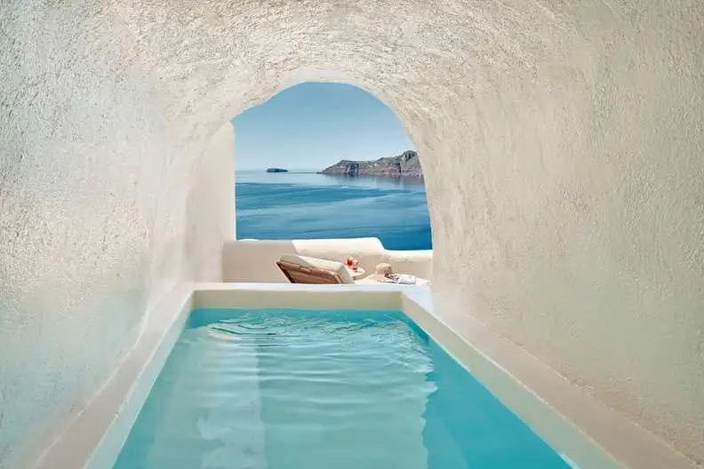 Honeymoons at Mystique, a Luxury Collection Hotel, Santorini