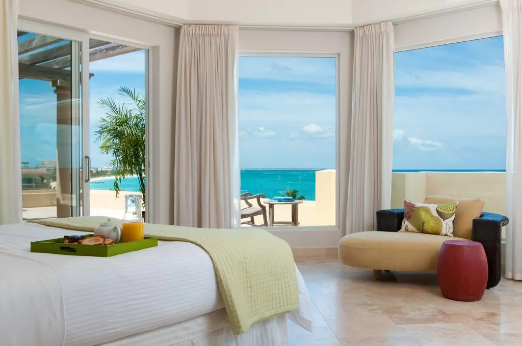 Grace Bay Club