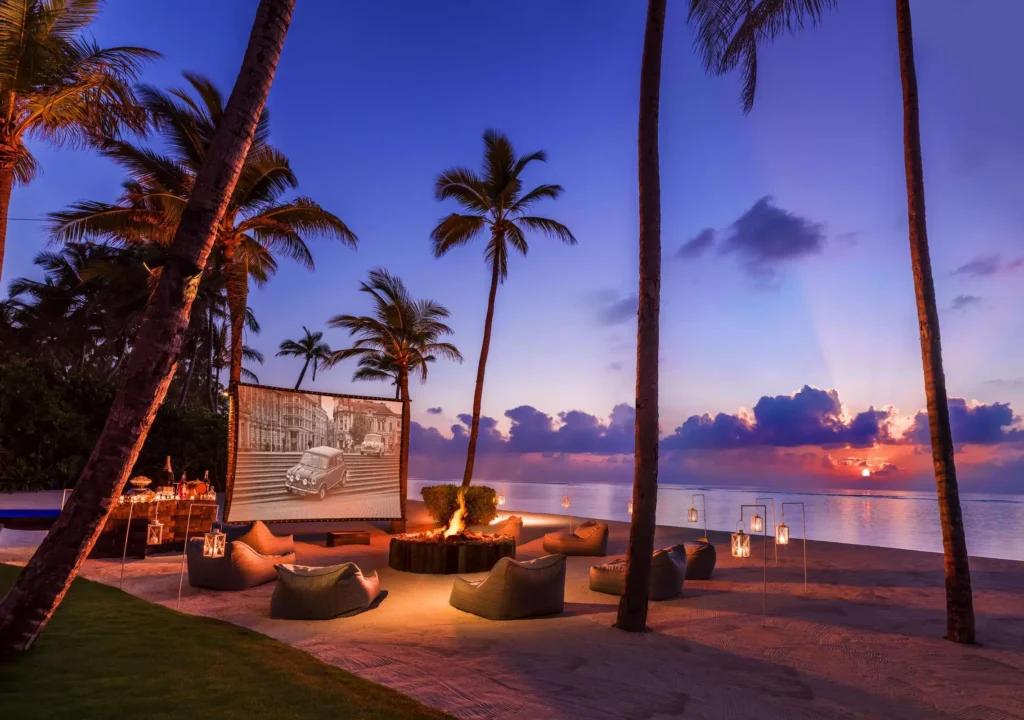 Couples at One&Only Reethi Rah